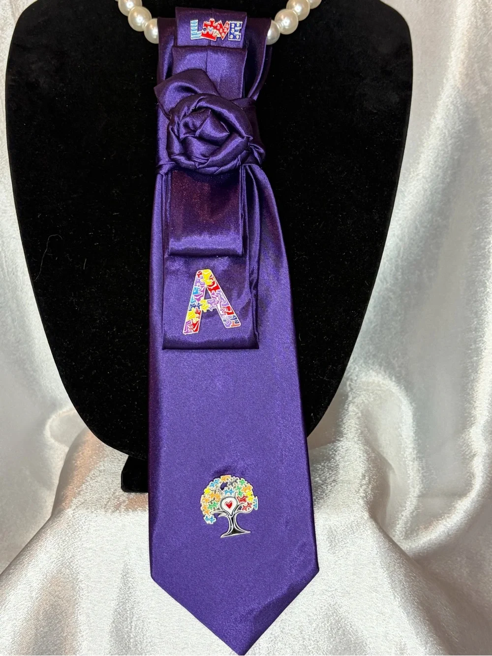 Purple Women’s Satin Necktie with Decorative Pins for Autism Awareness